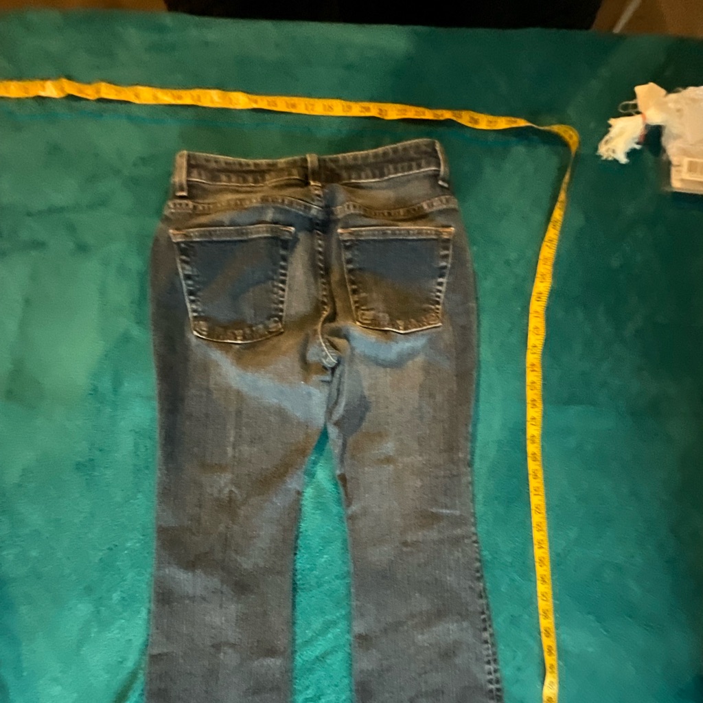 Gap Women’s Flare Stretch Vintage Jeans Size 6a Very Gently Worn Like New!!
